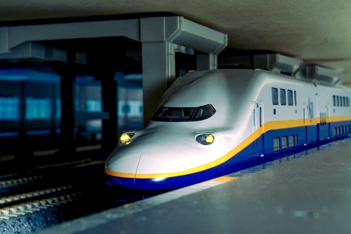 KATO 10-1730 N Scale Series Bullet Train E4 Shinkansen Max 8 KATO 10-1730 N Scale Series Bullet Train E4 Shinkansen Max 8