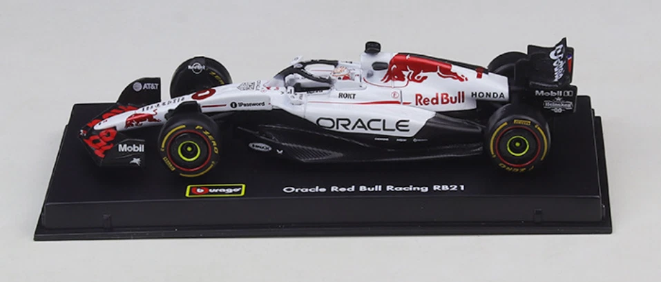 Bburago 1:43 2025 Oracle RB21 F1 Formula Red Bull Max Verstappen Car Japan - Image 4 of 4