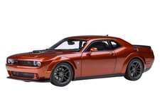 AUTOart 1/18 Dodge Challenger R/T Scat Pack Wide Body 2022 SINAMON Model Car