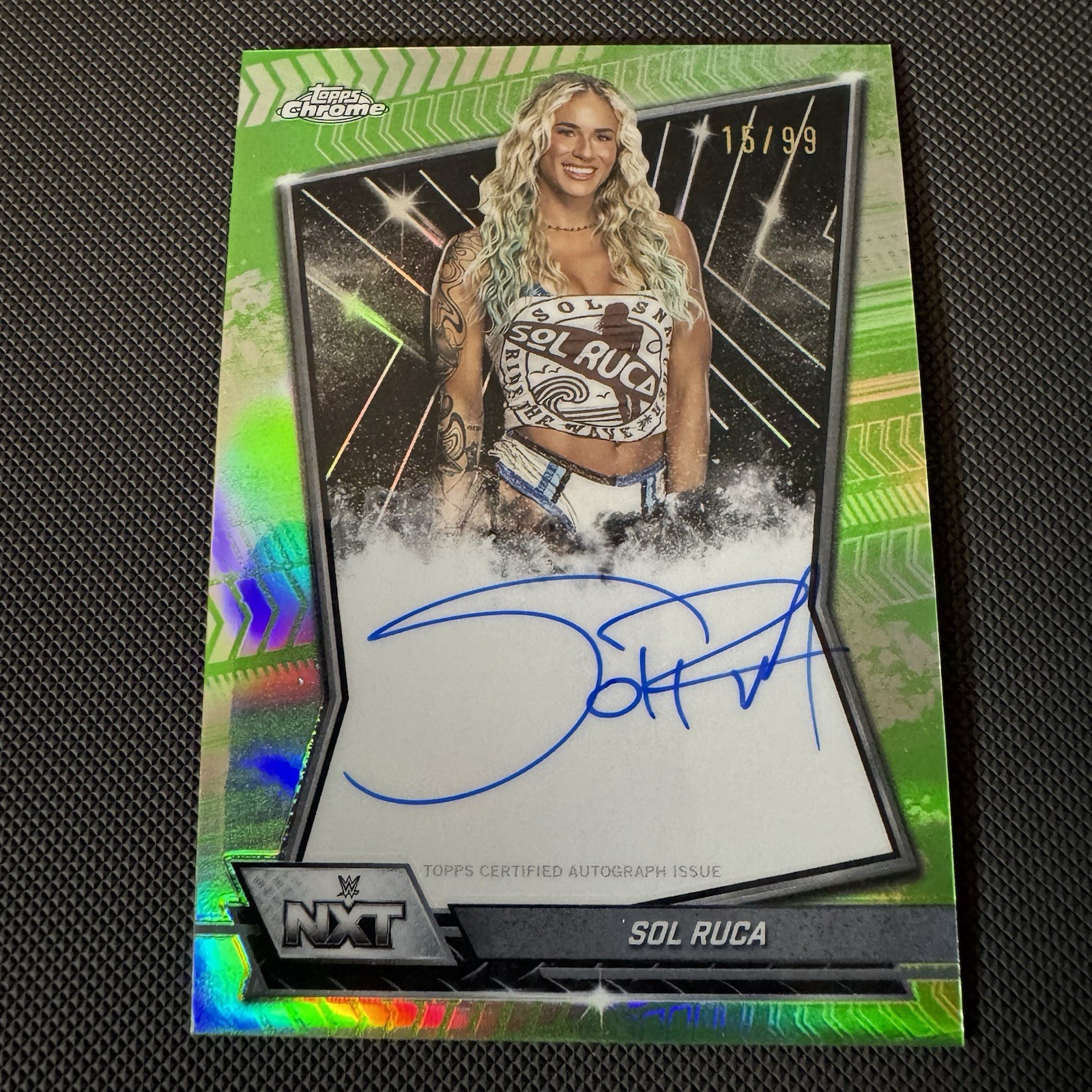 Sol Ruca 2026 Topps Chrome WWE #NXT-SOL Auto Green /99 