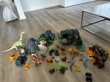 Playmobil Dinosaurier und Steinzeit Sets mit Vulkan, H&ouml;hle/Felsen, & Zubeh&ouml;r