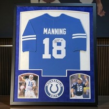 2021 Leaf Autographed Football Jersey Edition 12