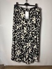 Yours Curve Women's Plus Size Floral Print Textured Midaxi Culottes UK20