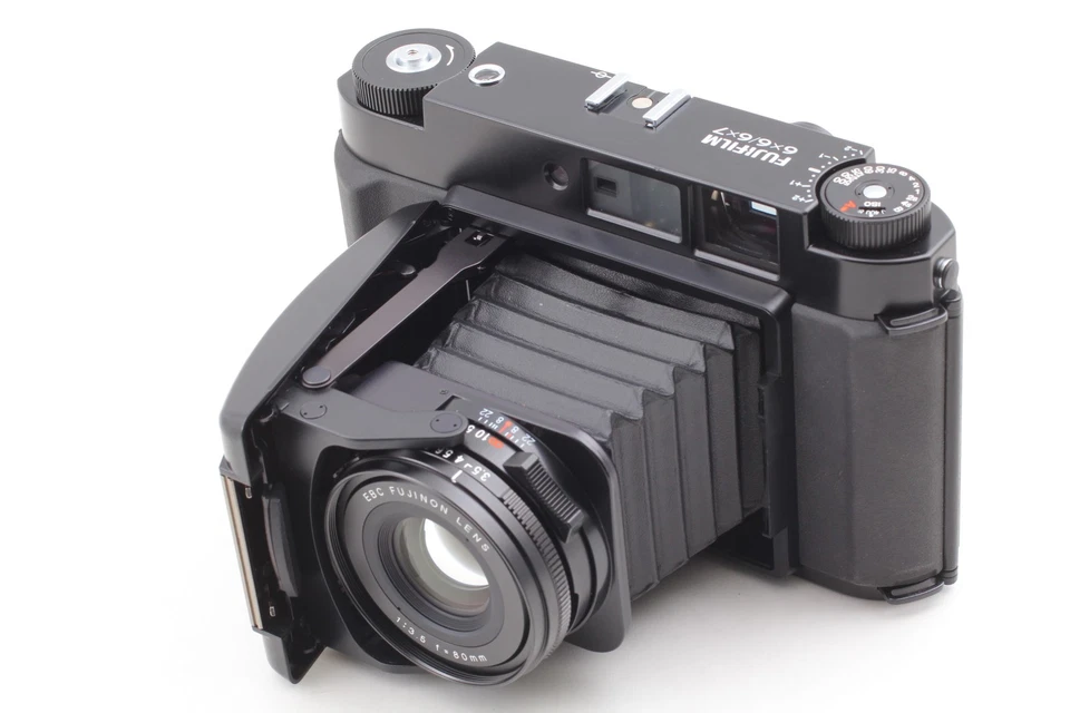 [COMO NUEVO con estuche] Cámara fotográfica Fujifilm GF670 negra 6x6 6x7 formato medio de JAPÓN Foto 3 de 4