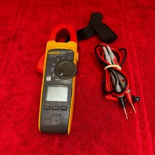 Fluke 902 FC TrueRMS HVAC Clamp Meter  With Leads No Case G2U