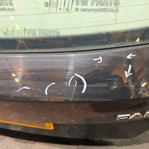 SKODA FABIA MK3 FL BOOTLID/TAILGATE BLACK LF9R 2018 - Picture 8 of 13