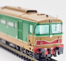 OSKAR 1105 Locomotiva diesel D 443 1030 (FIAT) FS dep. Bologna ep IV DC 1:87