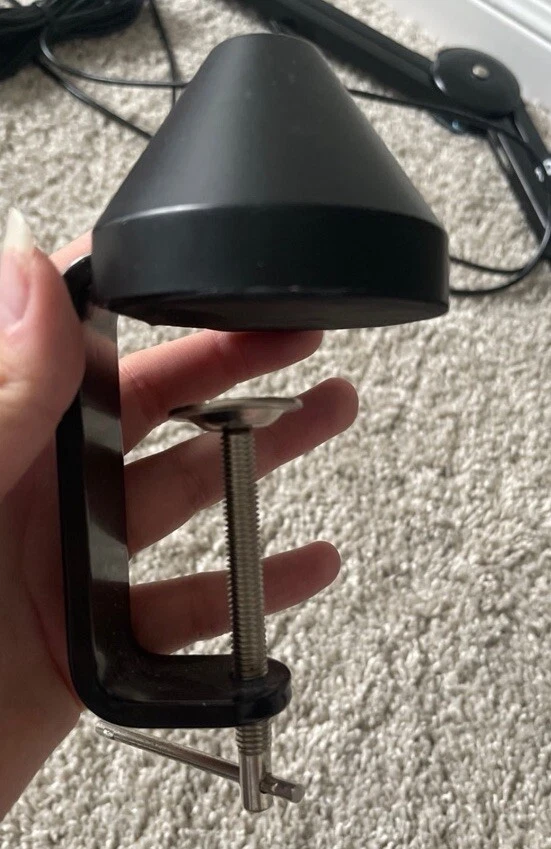 Rode Microphone With Shock Mount And Stand Streaming Twitch Gaming Set Up PC - Image 4 of 4