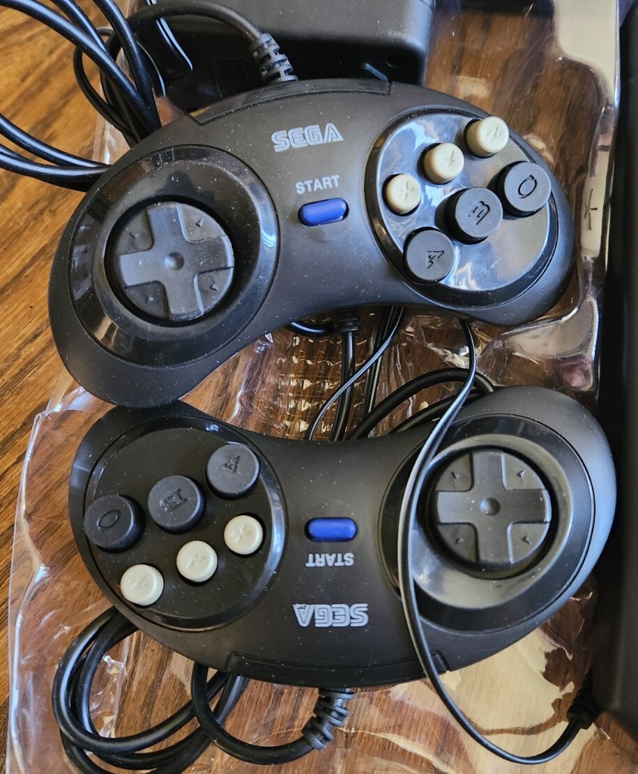 Sega Mega Drive 2 16 BIT Super 368 In 1 Console System Built-in