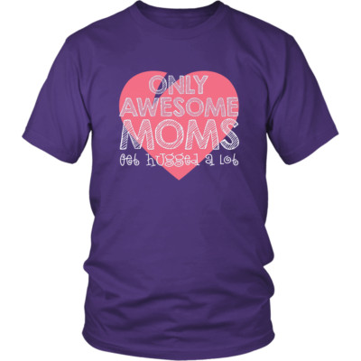 Amazing Mom - Only Awesome Mom Gets Hugged Mommy Mother's Day Women T-shirt