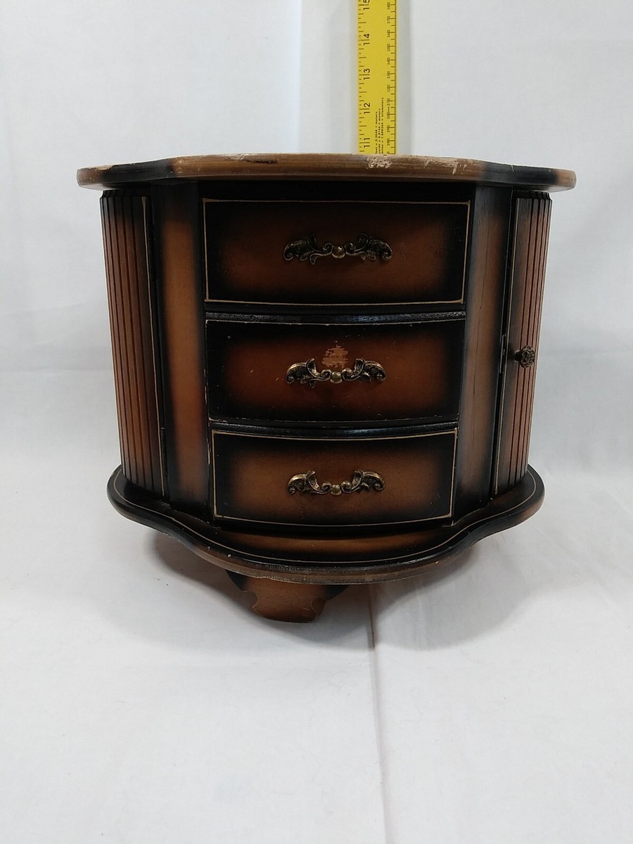 Vintage London Leather Japan Rotating Felted Jewelry Box - Large