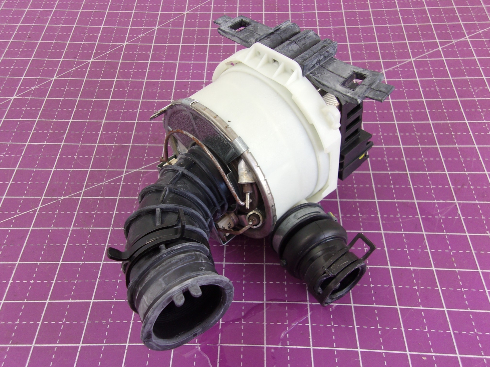 DD9301010A Samsung Dishwasher Pump Motor Assembly eBay