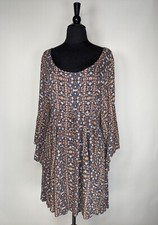 Forever 21 Multicolor Geometric Scoop Neck Bell Sleeve Fit Flare Dress Size S