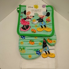 Disney Mickey Mouse Minnie and Green 3 Piece Kitchen Towel Set