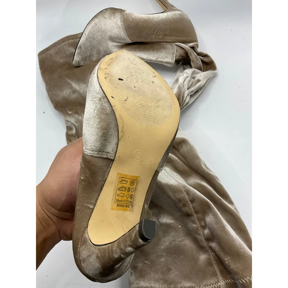 Botas de aguja Cape Robbin de terciopelo tostado sobre la rodilla cremallera lateral talla 8 Foto 4 de 4