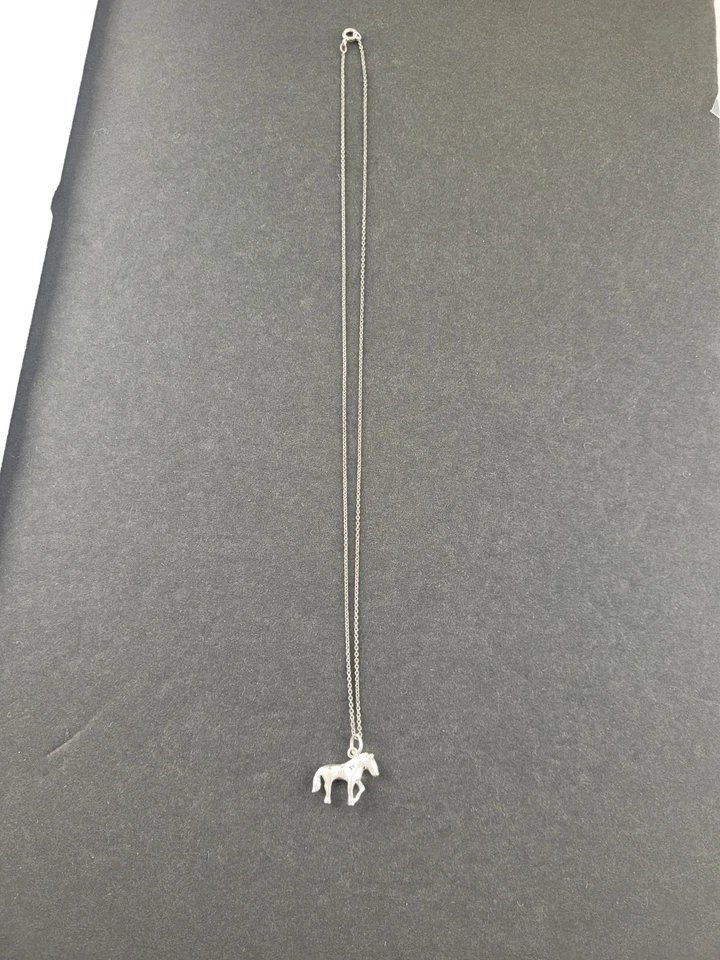 Collar Colgante Caballo Chapado en Plata 18" Cadena Ligeramente Deslustrada Foto 4 de 4