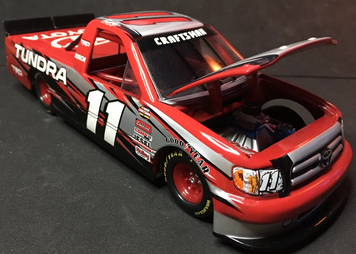 toyota tundra diecast truck