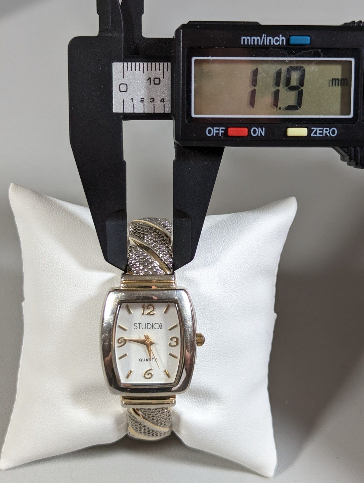 Studio Silver Tone Dial Rectangle Case Hinge Brac… - image 3