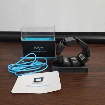Thalmic Labs MYO D5  Black Standard Micro-USB Gesture Control Armband H
