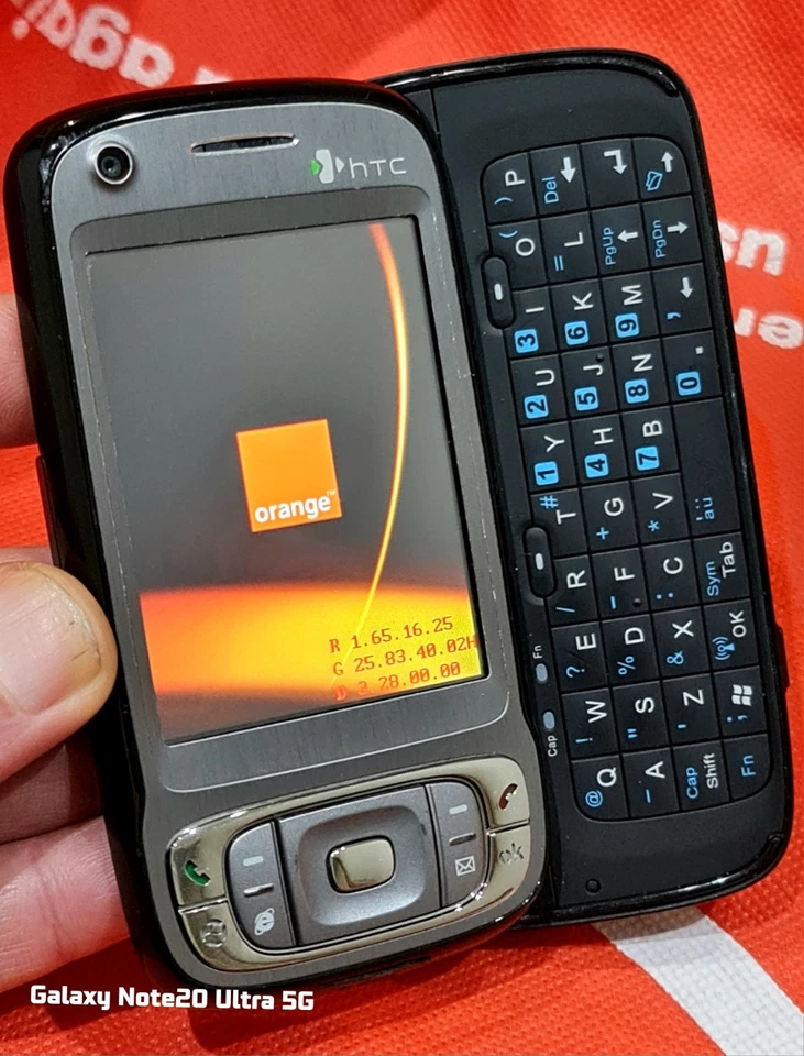 HTC TYTN II KAIS130 (Orange) Windows Smartphone Immaculate Condition With Chargr - Image 4 of 4