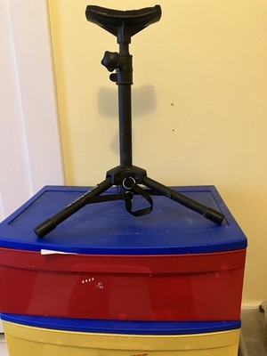 DEG Music Products, Inc. Tripod Wind Instrument Stand Black Metal Plastic