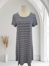 Talbots Dress Women's Size S Short Sleeve Black and White Geo Print Knee Length