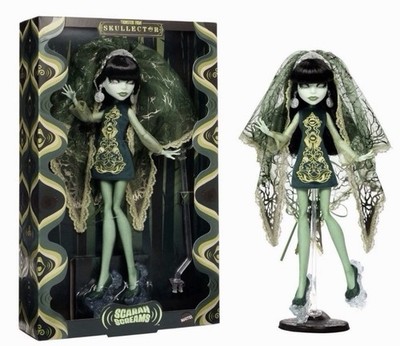 Mattel creations Monster High Skullector Scarah Screams Fang Club Doll NIB