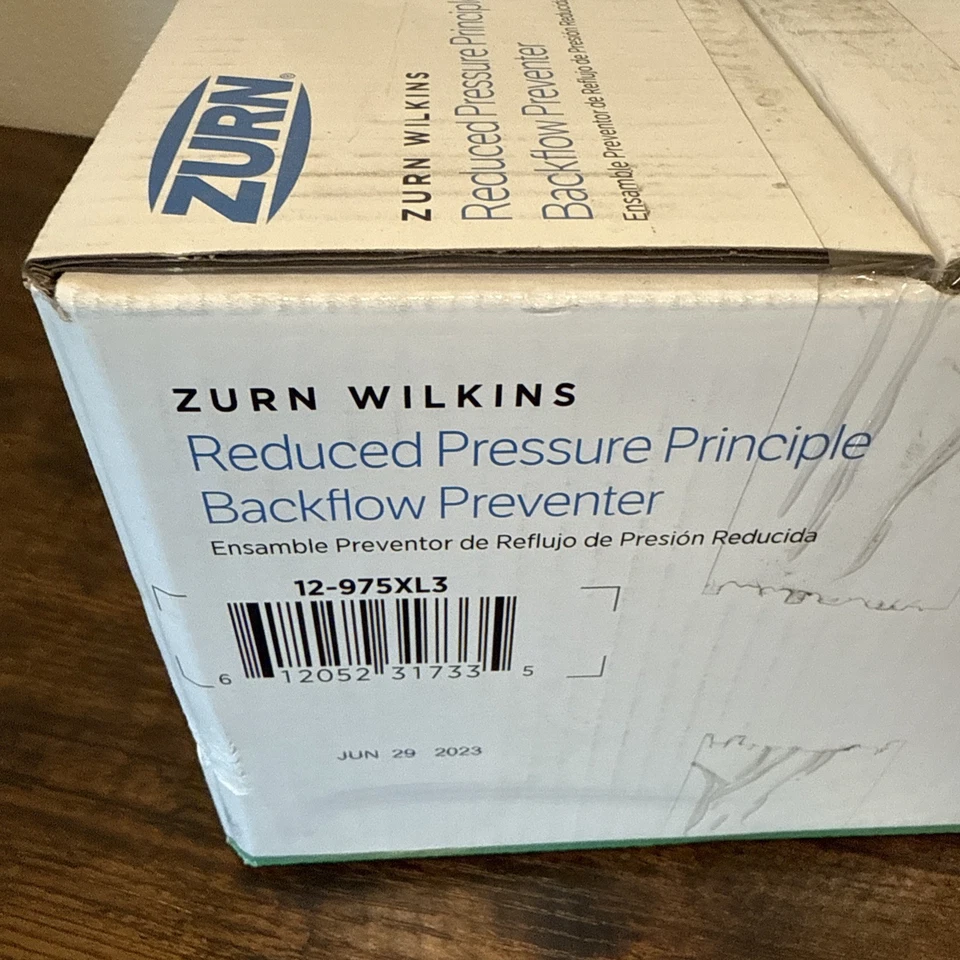 Preventor de reflujo principio presión reducida Zurn Wilkins 34-975XL 1/2" Foto 3 de 4