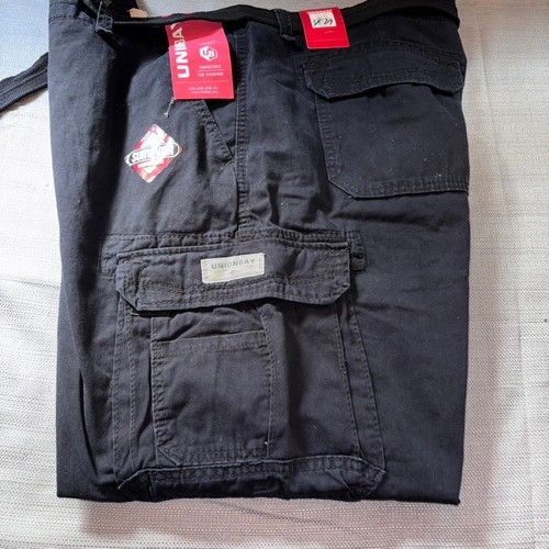 Unionbay Survivor Mens 54X30 Black Cargo Pants with Belt Utility Workwear - Picture 2 of 4
