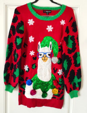 Women's 33 Degrees Size XS Llama Print Christmas Pullover Sweater New With Tags