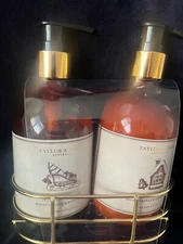 TAYLOR & FINCH SPICED ORANGES & EVERGREEN HAND WASH & HAND LOTION SET10.3 FL OZ