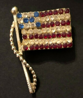 Pin Brooch American Flag jewels rhinestones jewelry ladies patriotic USA America