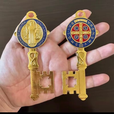 TWO (2) Large St BENEDICT Key To Heaven Medal 5  Protection Llave de San Benito