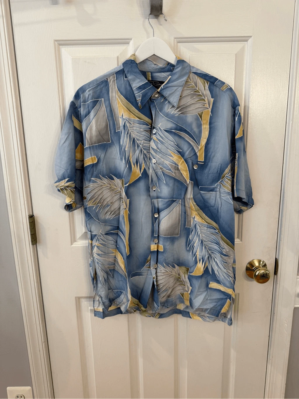 Tori Richard Honolulu Blue Floral Tencel Soft Short Sleeve Hawaiian Shirt Sz M E