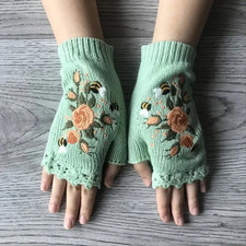 Vintage Fox Plant Embroidered Gloves Short Fingerless