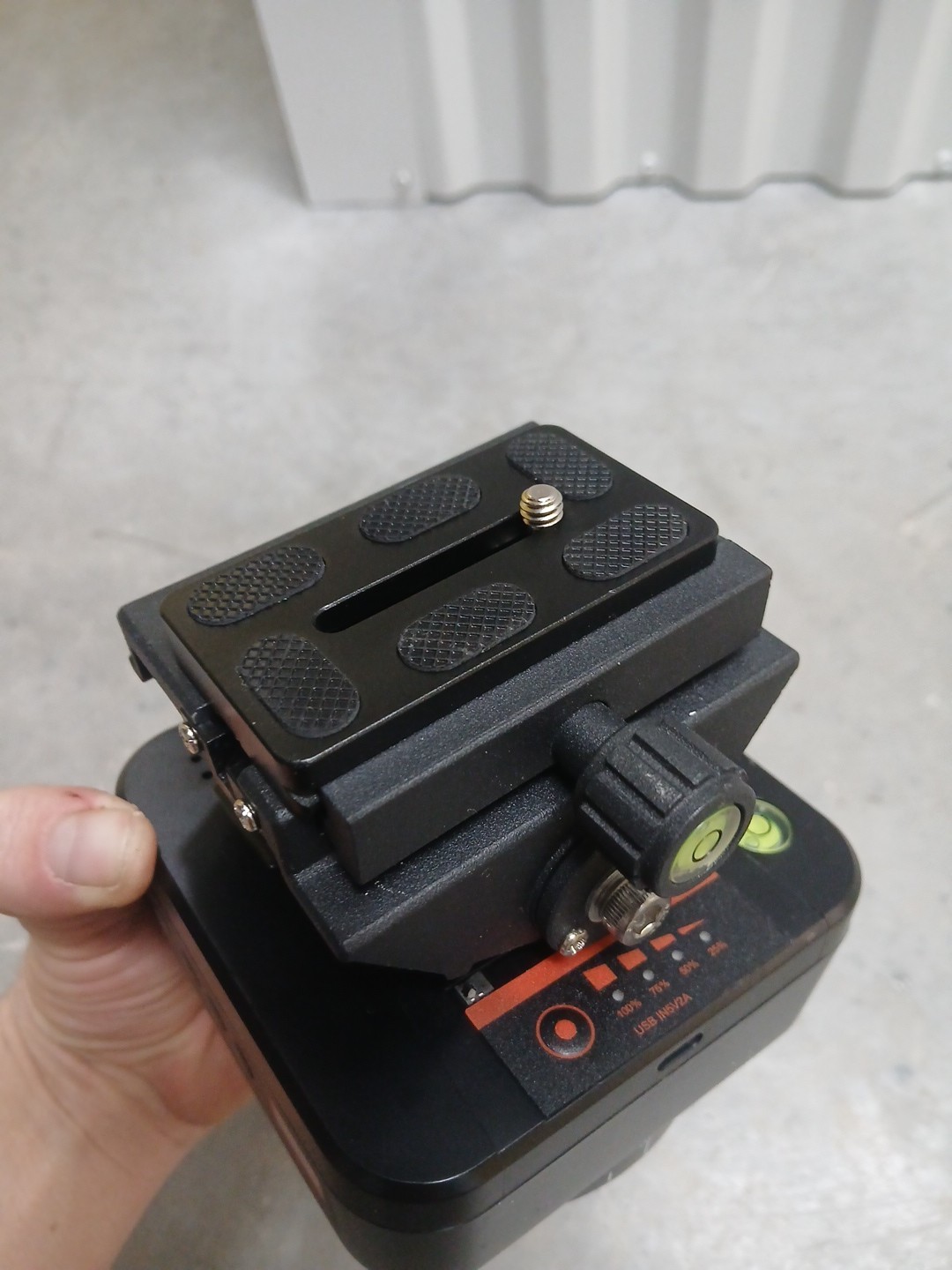 YT-1200 Auto Motorized Panoramic Head Automatic Tripod Stabilizer Remote Control