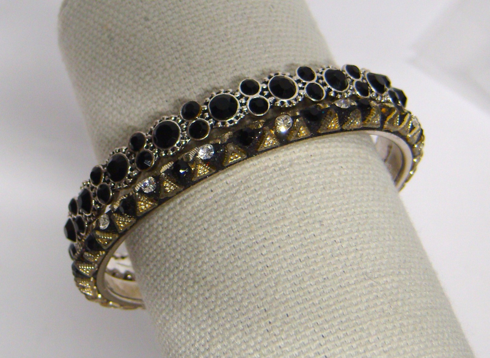 VTG Stackable Black Rhinestone Metal Bangle Brace… - image 5