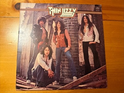 Thin Lizzy    Fighting 1975 Mercury SRM-1-1108 RE Jacket VG+ Vinyl VG