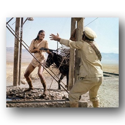 Raquel Welch Photo 8x10 100 Rifles Film Set Almeria 1969 Actress