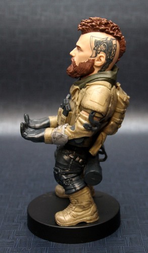 Call of Duty Black Ops 4 Ruin Controller / Phone Holder Cable Guy Brand 2018 - Picture 2 of 5