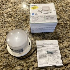 Engineered Products Keyless Led Luminaire 800 Lumens 120V, 15676 NEW - ShipsFree