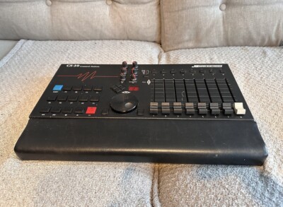 JL Cooper CS-10 MIDI Daw Controller ähnlich FaderMaster