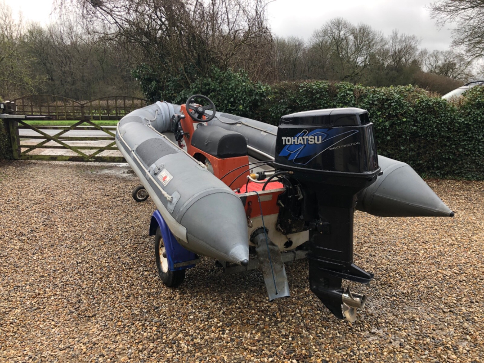 AVON SEARIDER SR4 WITH A 2012 TOHATSU 50HP TLDI EFI 2 STROKE HYDRAULIC