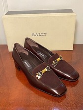 New Vintage BALLY "Marele" Size 6 Brown Leather Suede Pumps Heels Brass Bows