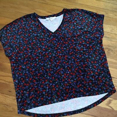 LOFT FLORAL V NECK SHORT SLEEVE LUX TOP SMALL COTTAGECORE