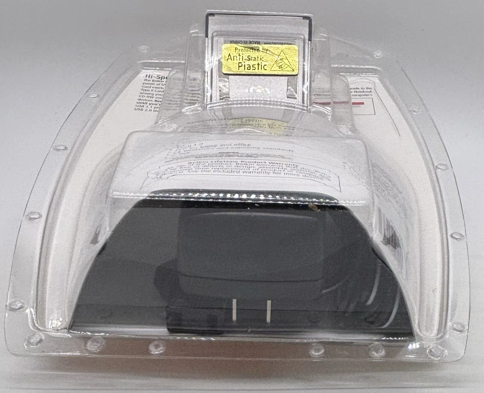 2003 Belkin Hi-Speed USB 2.0 Notebook Card Windows 98 SE/2000/XP/Me Compatible - Image 4 of 4