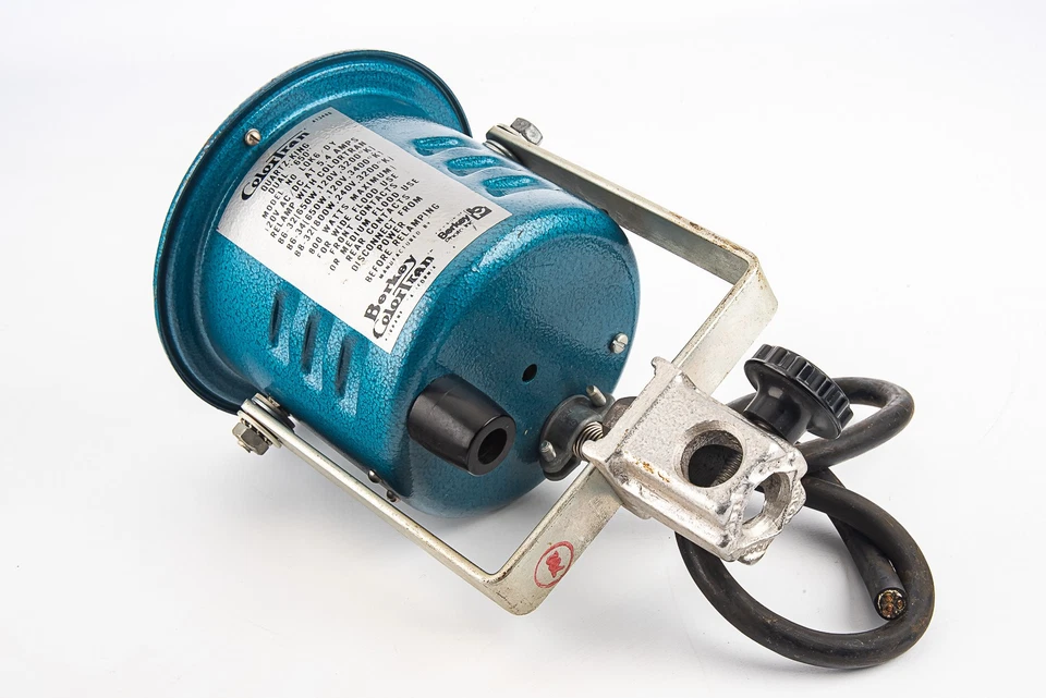 Berkey Colortran Quartz King Dual 650 Photo Video Studio Stage Light AS IS V19 - Image 4 of 4