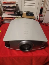 Home Projector Sony VPL-VW40 High Resolution Hdmi Compatible 
