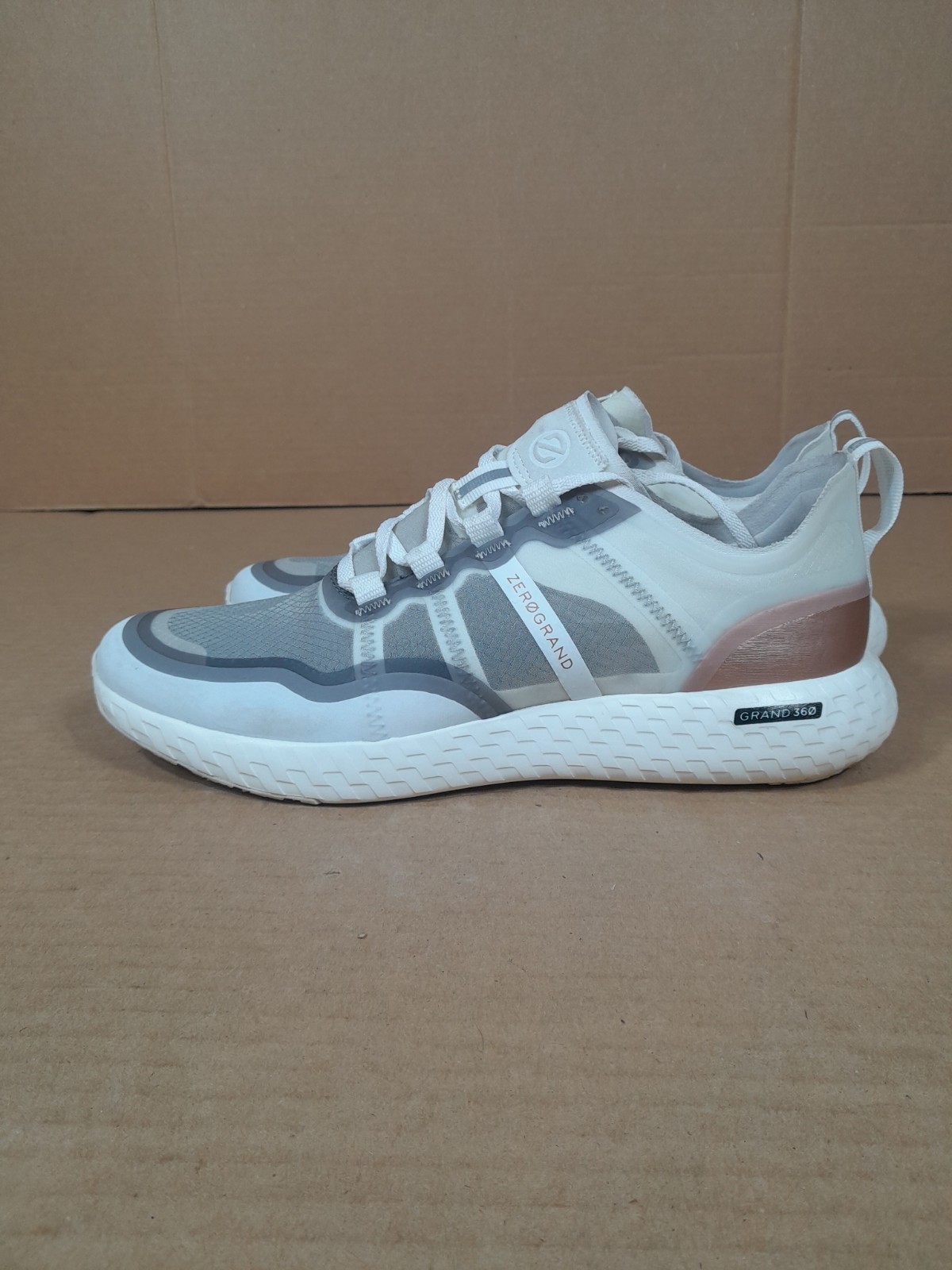 Women Sz 9.5