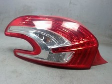 Feu arrière Peugeot 208